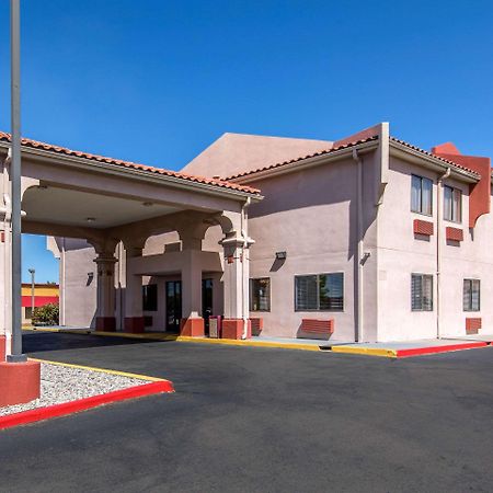 Quality Inn & Suites Albuquerque North Near Balloon Fiesta Park Eksteriør billede
