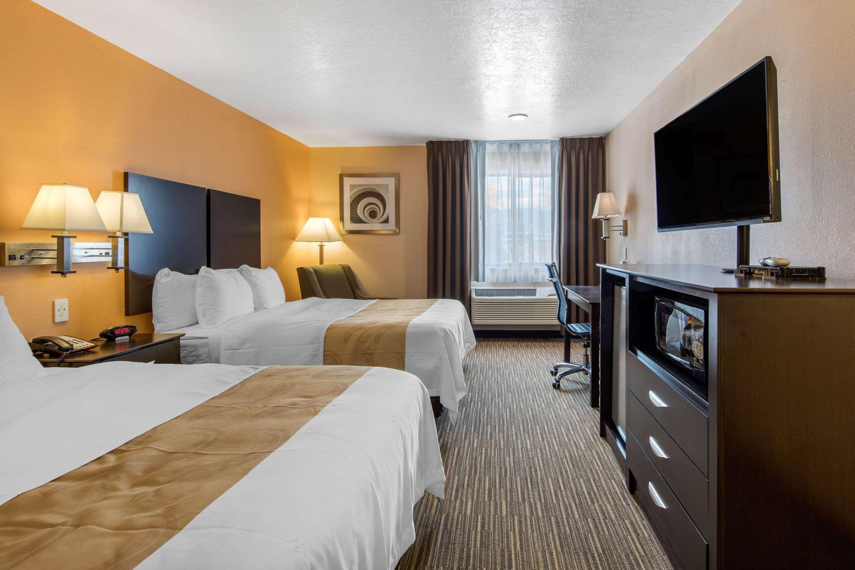 Quality Inn & Suites Albuquerque North Near Balloon Fiesta Park Eksteriør billede