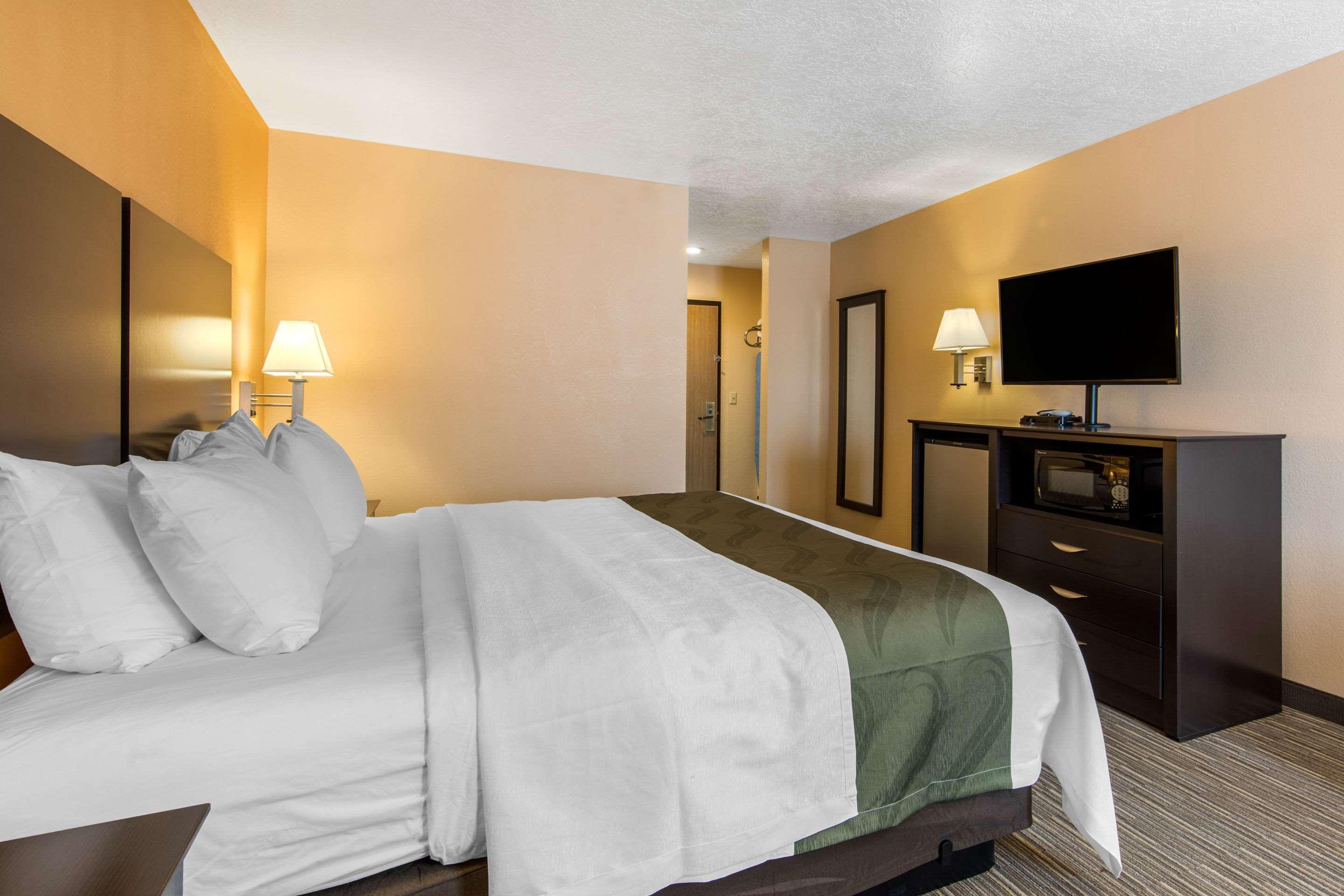 Quality Inn & Suites Albuquerque North Near Balloon Fiesta Park Eksteriør billede