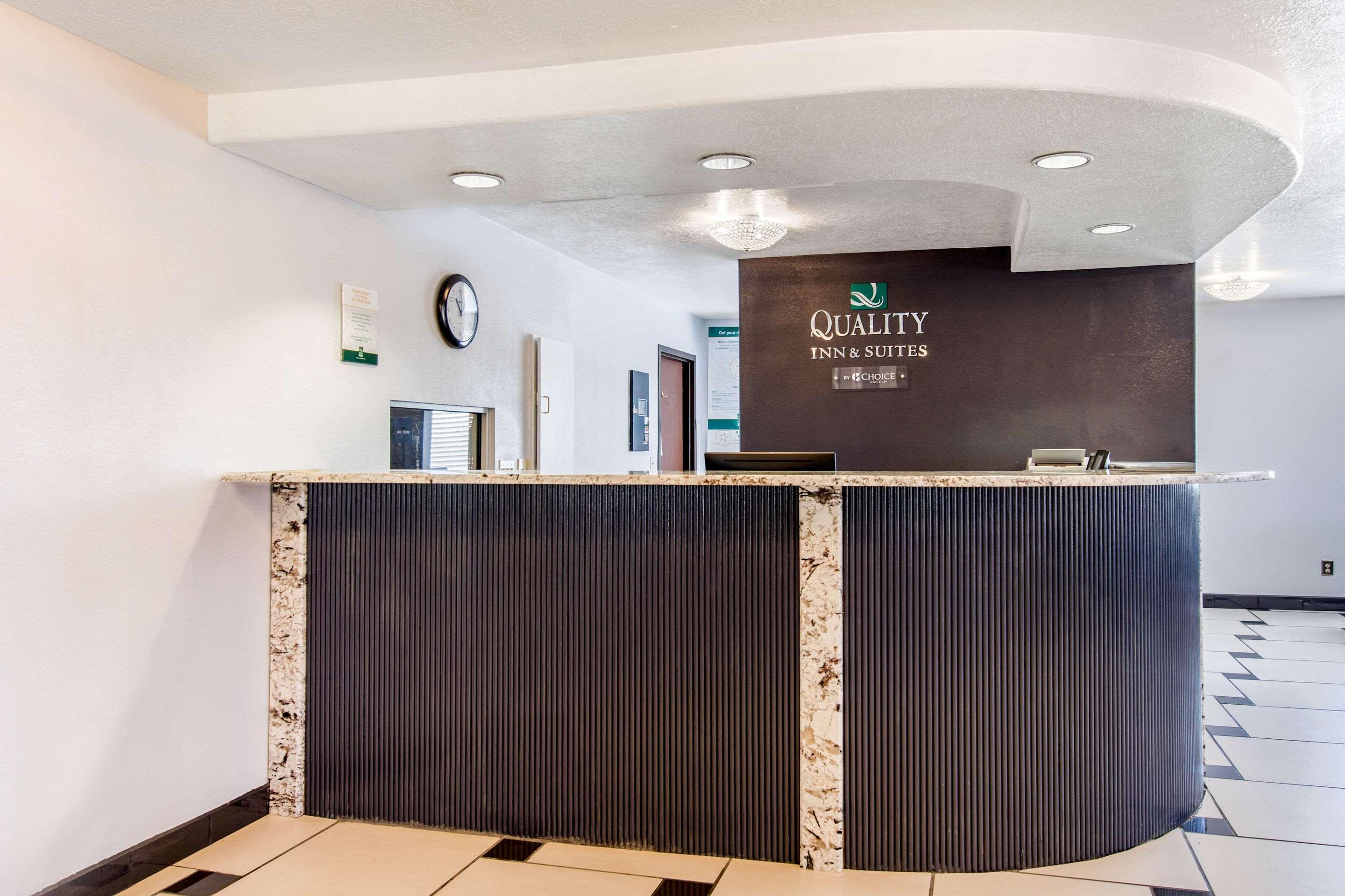 Quality Inn & Suites Albuquerque North Near Balloon Fiesta Park Eksteriør billede