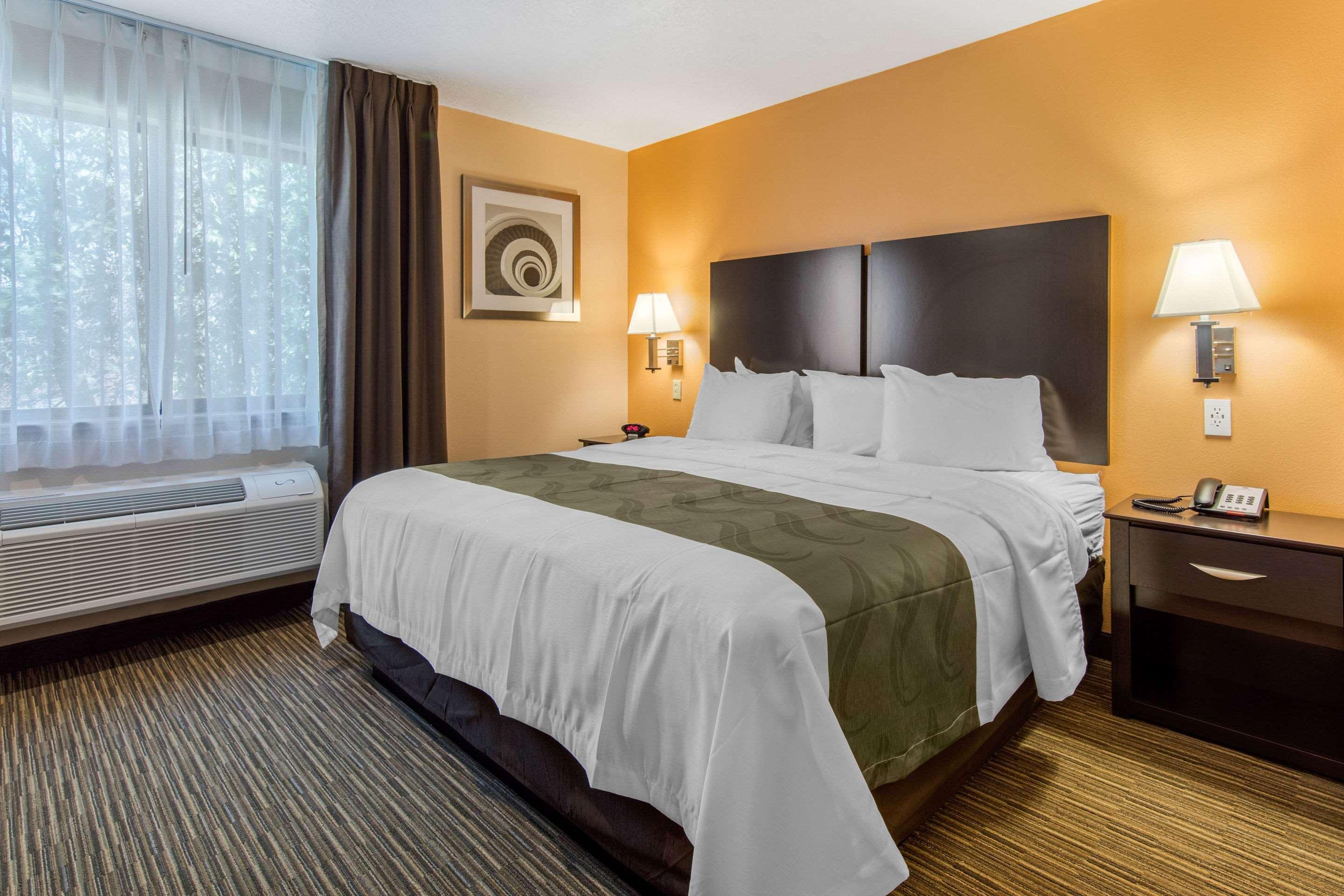 Quality Inn & Suites Albuquerque North Near Balloon Fiesta Park Eksteriør billede